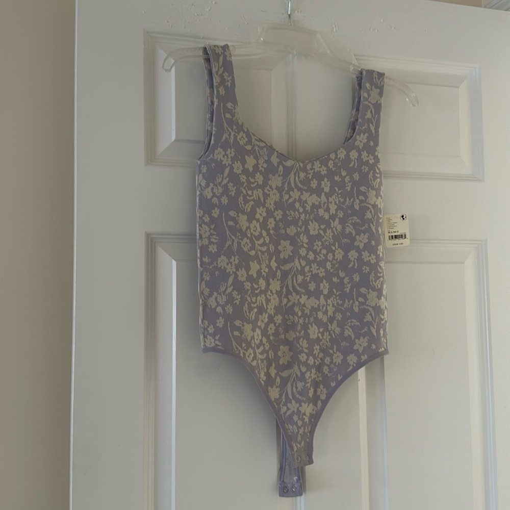 FP Intimately Ribbed Lilac/Cream combo Floral Thong Bodysuit. Feminine- M/L BNWT